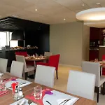 Hotel Campanile Reims Ouest - 3*