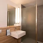 Campanile Reims Ouest - Hotel Tinqueux