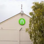 Campanile Reims Ouest - Hotel