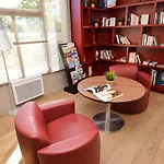 Campanile Reims Ouest - Hotel Tinqueux