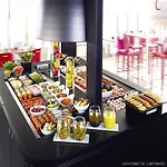 Campanile Reims Ouest - Hotel