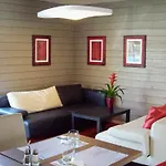 Campanile Reims Ouest - Hotel 3*