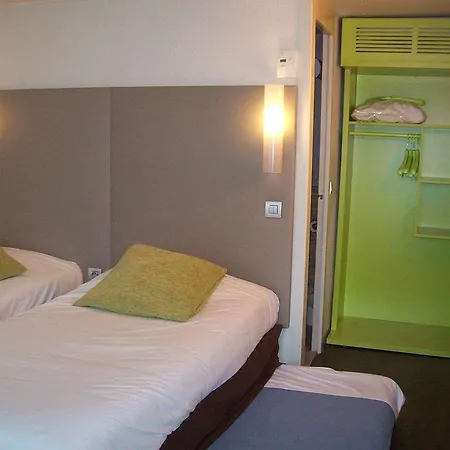 Campanile Reims Ouest - 3*