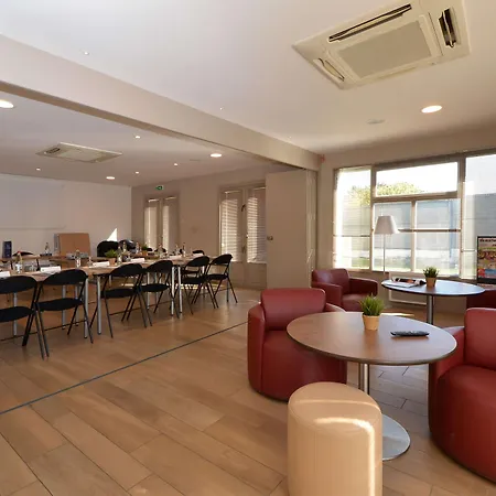 Campanile Reims Ouest - Tinqueux