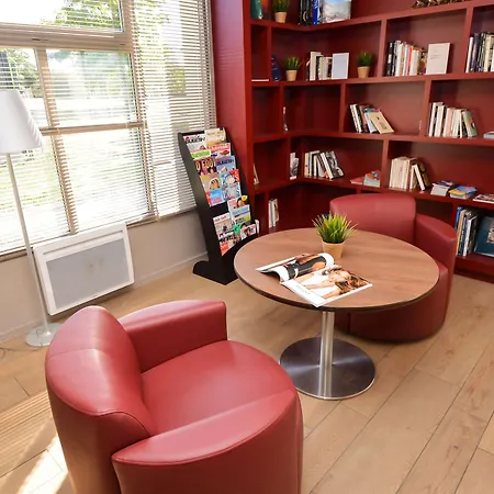 Campanile Reims Ouest - Hotel Tinqueux