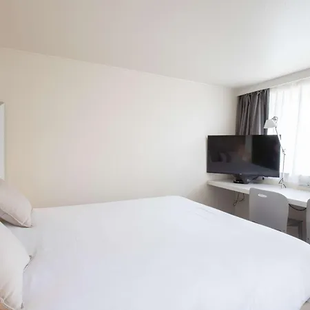 Campanile Reims Ouest - 3*