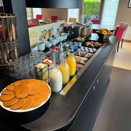 Campanile Reims Ouest - Tinqueux