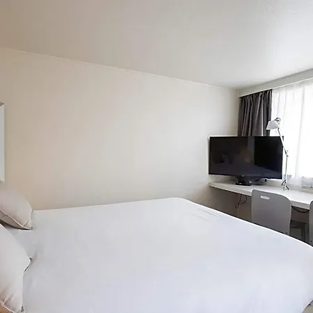 Hotel Campanile Reims Ouest - Tinqueux