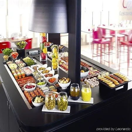 Campanile Reims Ouest - Hotell