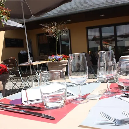 Campanile Reims Ouest - 3* Tinqueux