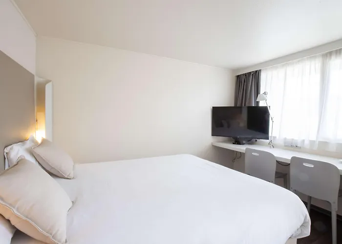 Campanile Reims Ouest - 3*