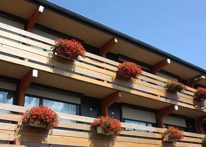 Campanile Reims Ouest -