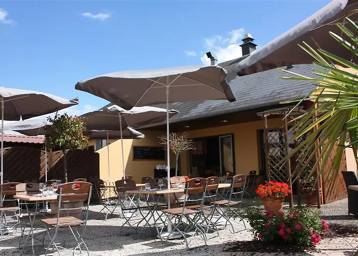 Hotel Campanile Reims Ouest - 3*